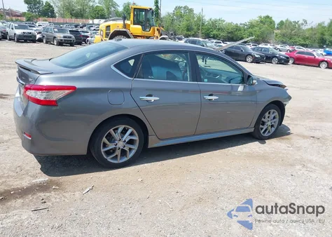 2015 Nissan Sentra Sr z USA, uszkodzony, nr VIN 3N1AB7AP5FY336165